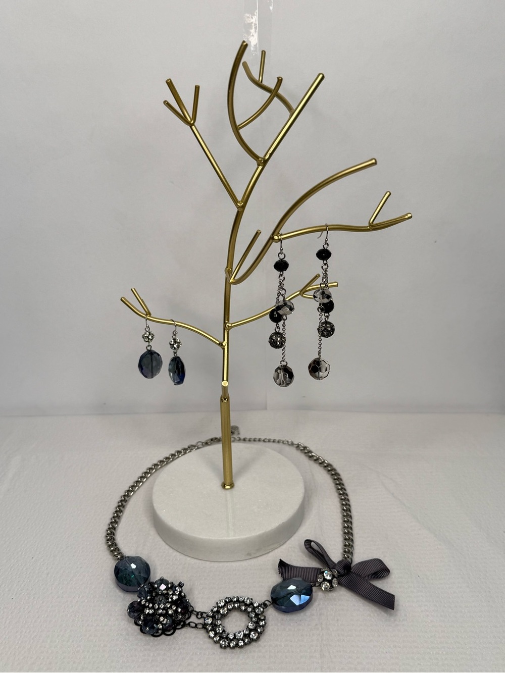 Crystal and Rhinestone Silver  Necklace and Earring Set - Blue and Gray